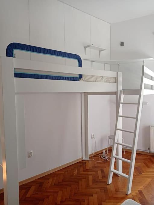 Zagreb Central 2Br + Parking Ngoại thất bức ảnh